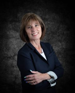 Suz Montemeyer Head Shot